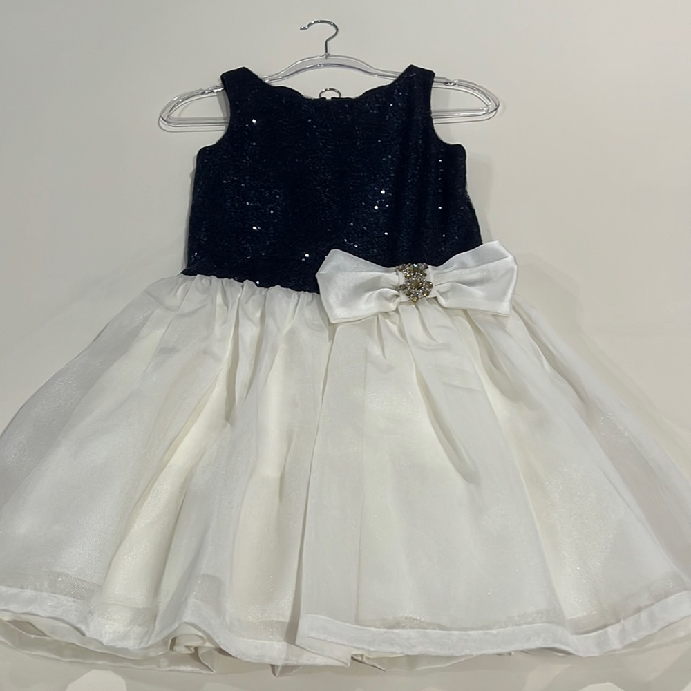 EUC Zoe Ltd girls’ navy blue sequined top with overlay; ivory bottom; size 16